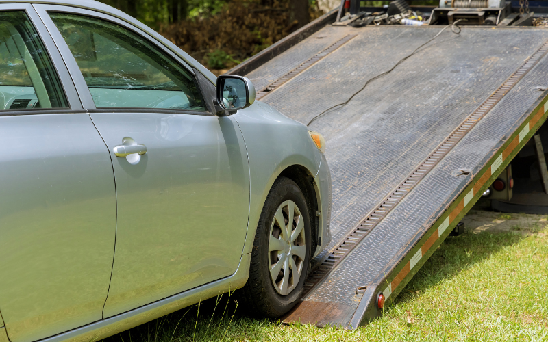Busca e apreensão e entrega amigável de veículos.